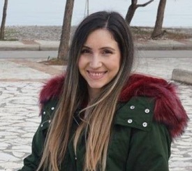 Mina Papadakis headshot